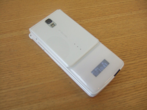 f906i-1.jpg